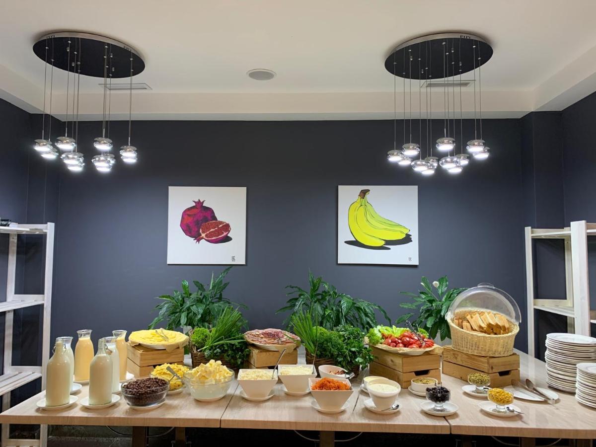 Sunrise Garden Hotel 3* Gagra Esterno foto